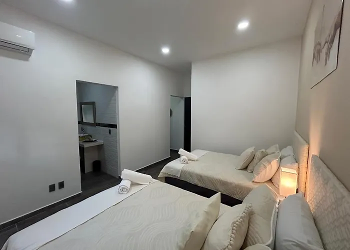 Célèbre Venus Playacar - 24 Pax Villa