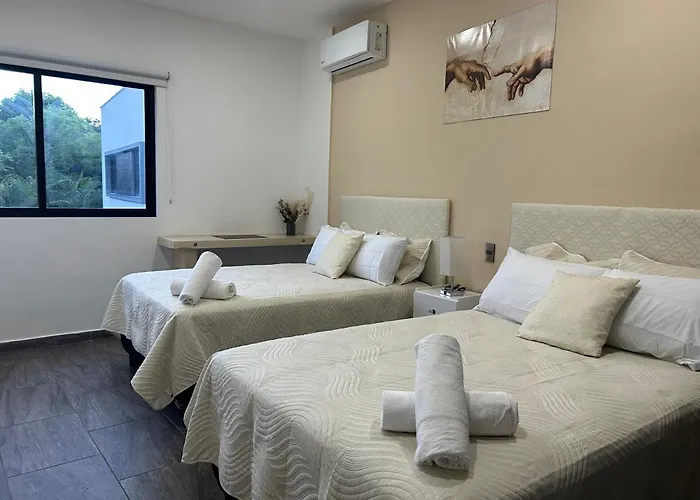 Célèbre Venus Playacar - 24 Pax Villa